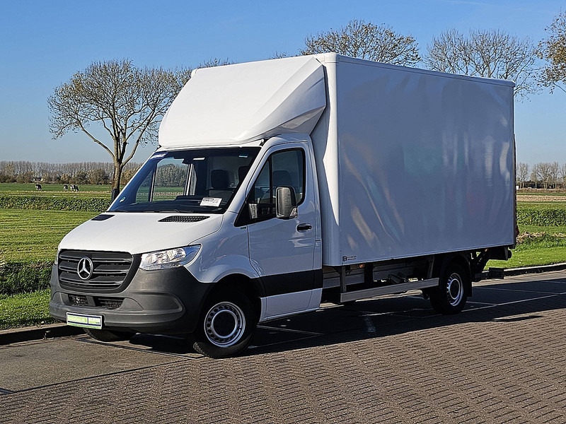Mercedes-Benz Sprinter 315 Bakwagen Laadklep! - الشاحنات الصغيرة صندوق مغلق: صور 2 Mercedes-Benz Sprinter 315 Bakwagen Laadklep! - الشاحنات الصغيرة صندوق مغلق: صور 2