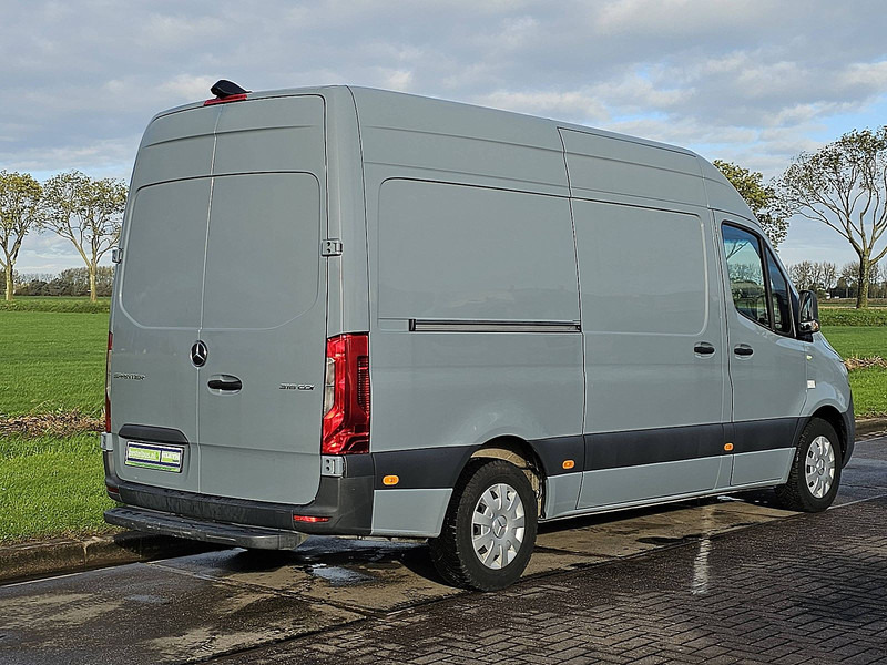 Mercedes-Benz Sprinter 316 L2H2 Mbux10 Automaat - فان: صور 3 Mercedes-Benz Sprinter 316 L2H2 Mbux10 Automaat - فان: صور 3