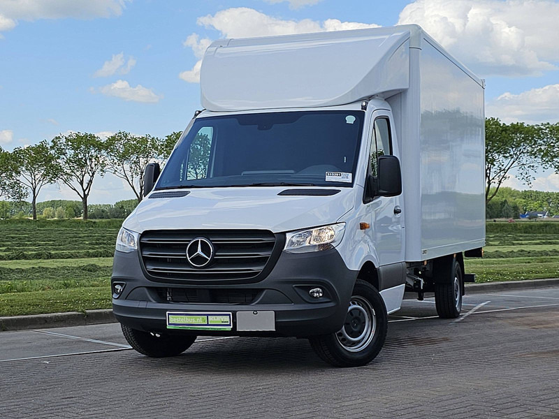 Mercedes-Benz Sprinter 317 Bakwagen Laadklep! - الشاحنات الصغيرة صندوق مغلق: صور 1 Mercedes-Benz Sprinter 317 Bakwagen Laadklep! - الشاحنات الصغيرة صندوق مغلق: صور 1