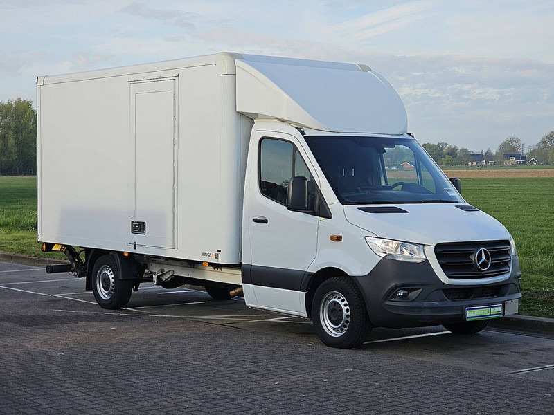 Mercedes-Benz Sprinter 317 Bakwagen Zijdeur! - الشاحنات الصغيرة صندوق مغلق: صور 5 Mercedes-Benz Sprinter 317 Bakwagen Zijdeur! - الشاحنات الصغيرة صندوق مغلق: صور 5