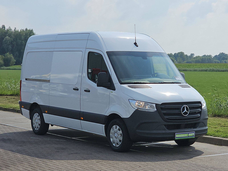 Mercedes-Benz Sprinter 317 L2H2 3.5t-Trekhaak! - فان: صور 5 Mercedes-Benz Sprinter 317 L2H2 3.5t-Trekhaak! - فان: صور 5