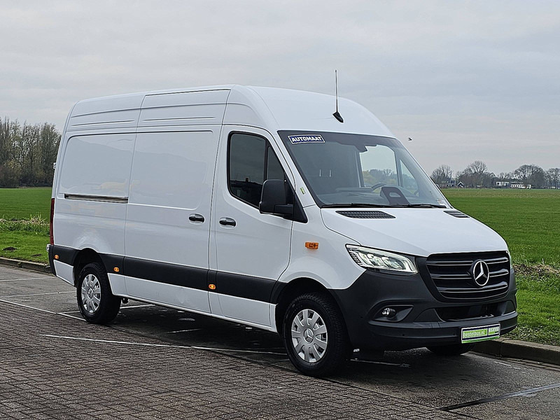 Mercedes-Benz Sprinter 317 L2H2 LED Mbux 10 - فان: صور 5 Mercedes-Benz Sprinter 317 L2H2 LED Mbux 10 - فان: صور 5