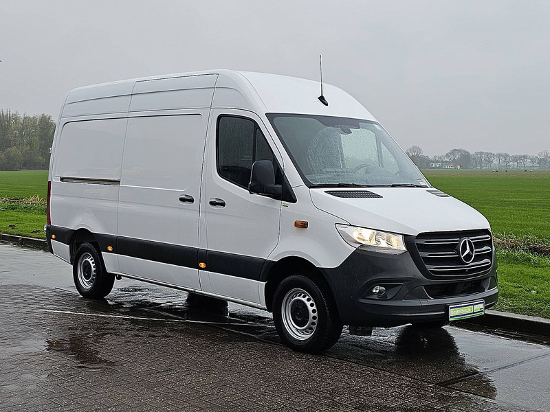 Mercedes-Benz Sprinter 317 L2H2 Mbux Navi RWD! - فان: صور 5 Mercedes-Benz Sprinter 317 L2H2 Mbux Navi RWD! - فان: صور 5