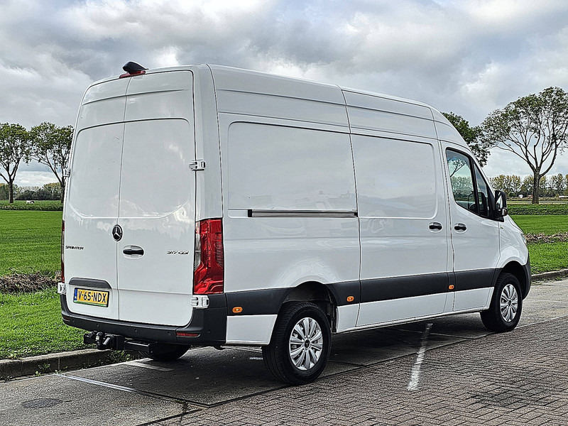 Mercedes-Benz Sprinter 317 L2H2 Mbux Trekhaak ! - فان: صور 3 Mercedes-Benz Sprinter 317 L2H2 Mbux Trekhaak ! - فان: صور 3