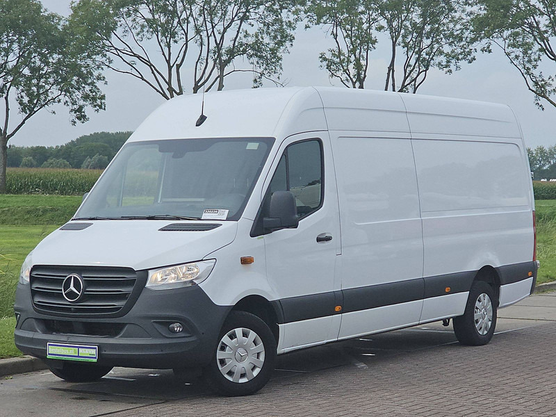 Mercedes-Benz Sprinter 317 L3H2 Maxi Mbux Euro6 - فان: صور 2 Mercedes-Benz Sprinter 317 L3H2 Maxi Mbux Euro6 - فان: صور 2