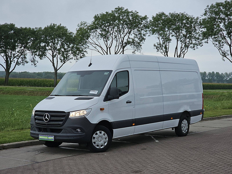 Mercedes-Benz Sprinter 317 L3H2 Maxi Mbux Euro6 - فان: صور 2 Mercedes-Benz Sprinter 317 L3H2 Maxi Mbux Euro6 - فان: صور 2