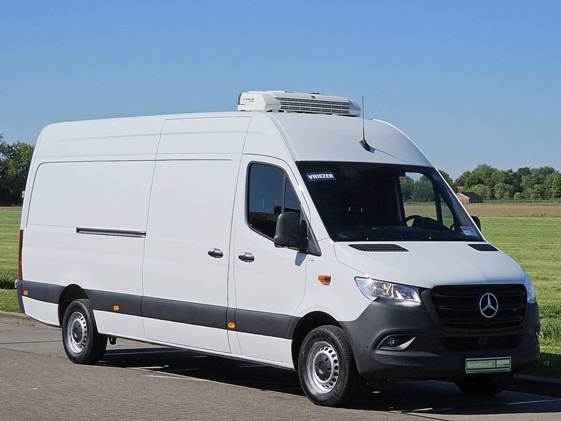 Mercedes-Benz Sprinter 317 L3H2 Maxi Vries/Koel - الشاحنات الصغيرة المبردة: صور 5 Mercedes-Benz Sprinter 317 L3H2 Maxi Vries/Koel - الشاحنات الصغيرة المبردة: صور 5