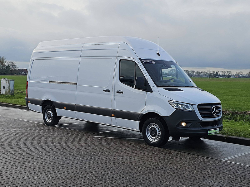 Mercedes-Benz Sprinter 317 L3H3 LED Navi! - فان: صور 5 Mercedes-Benz Sprinter 317 L3H3 LED Navi! - فان: صور 5