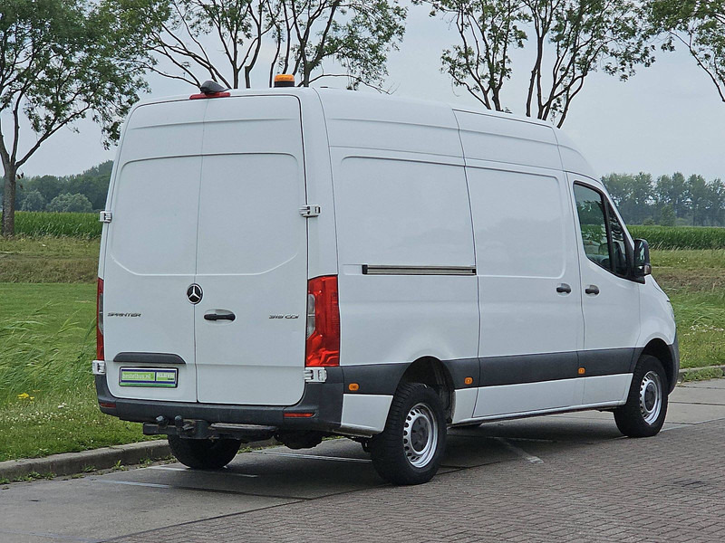 Mercedes-Benz Sprinter 319 L2H2 V6 3.5t-Trekh. - فان: صور 3 Mercedes-Benz Sprinter 319 L2H2 V6 3.5t-Trekh. - فان: صور 3