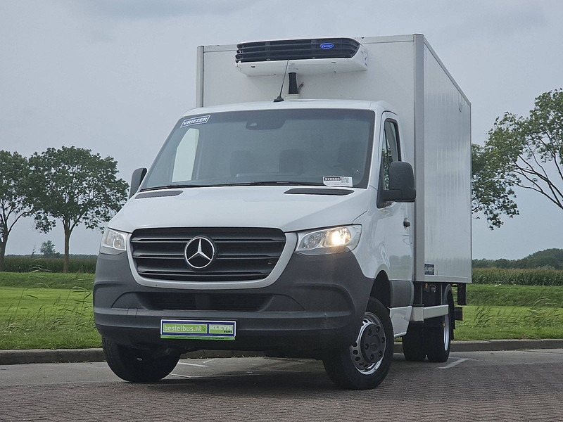 Mercedes-Benz Sprinter 516 CDI FRIGO LAADKLEP - الشاحنات الصغيرة المبردة: صور 1 Mercedes-Benz Sprinter 516 CDI FRIGO LAADKLEP - الشاحنات الصغيرة المبردة: صور 1