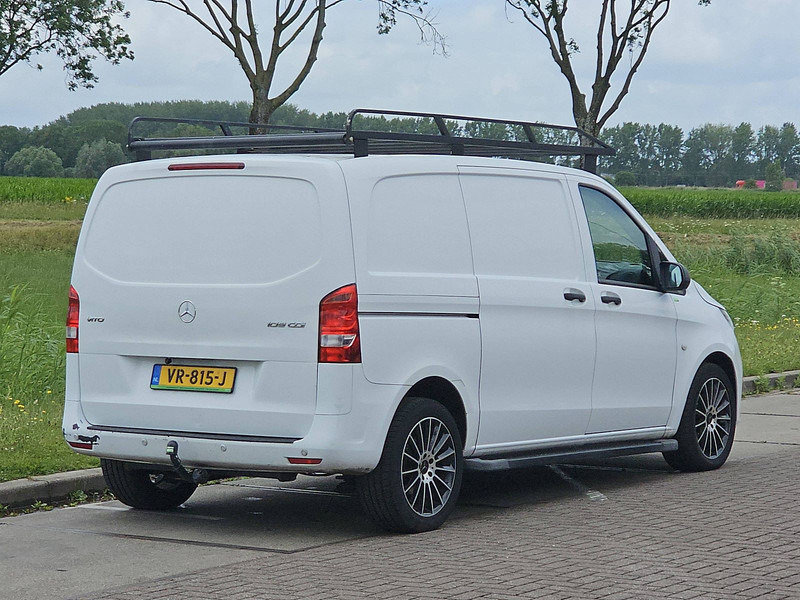 Mercedes-Benz Vito - فان المدمجة: صور 3 Mercedes-Benz Vito - فان المدمجة: صور 3