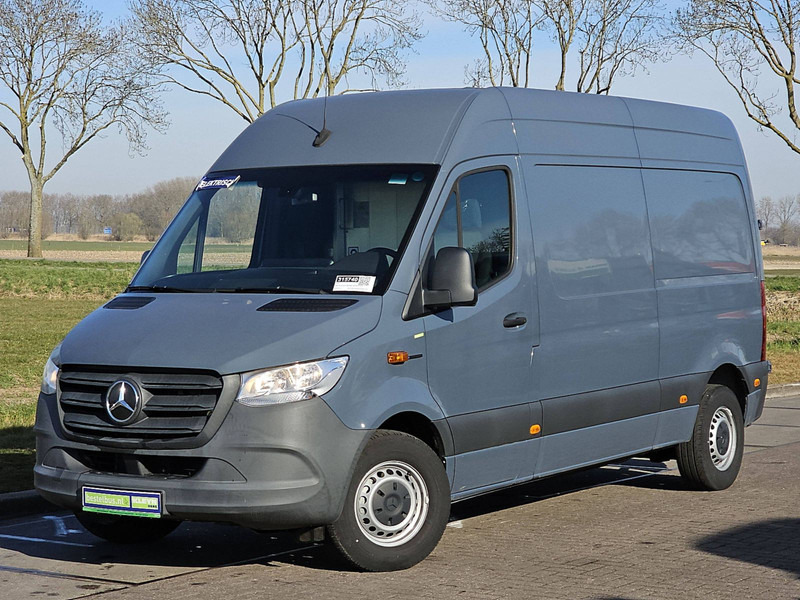 Mercedes-Benz eSprinter L2H2 41kWh Demo! - فان, فان كهربائية: صور 2 Mercedes-Benz eSprinter L2H2 41kWh Demo! - فان, فان كهربائية: صور 2