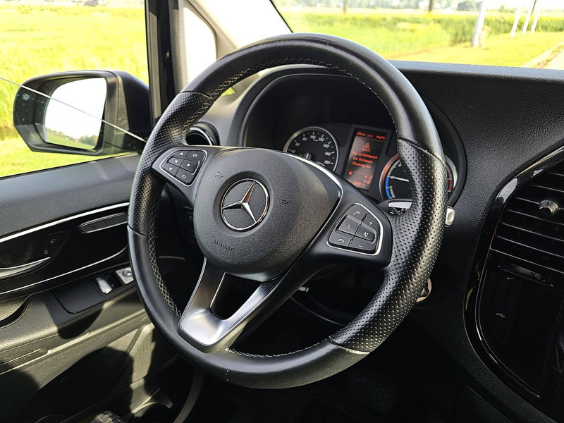 فان المدمجة, فان كهربائية Mercedes-Benz eVito  L2 66 kWh Long Range: صور 11
