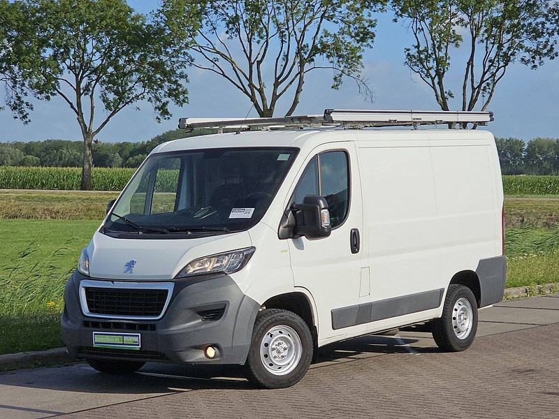 Peugeot Boxer 2.0 - فان المدمجة: صور 2 Peugeot Boxer 2.0 - فان المدمجة: صور 2