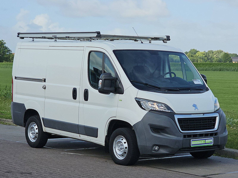 Peugeot Boxer 2.0 - فان المدمجة: صور 5 Peugeot Boxer 2.0 - فان المدمجة: صور 5