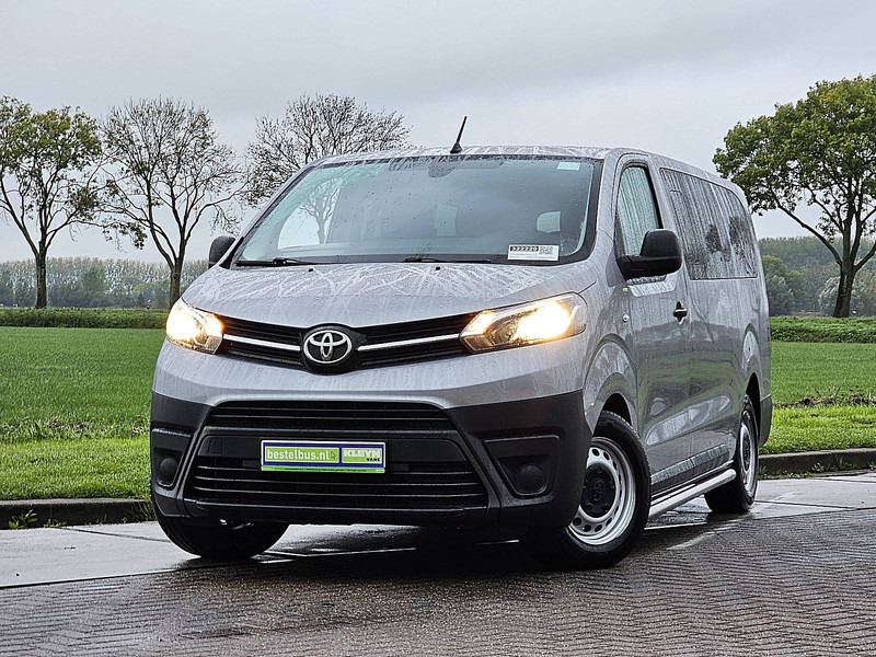 Toyota pro-ace 1.6 ac 9 pers EURO6 - صغيرة, ميكروباص: صور 1 Toyota pro-ace 1.6 ac 9 pers EURO6 - صغيرة, ميكروباص: صور 1