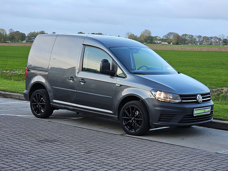 Volkswagen Caddy 2.0 - فان المدمجة: صور 5 Volkswagen Caddy 2.0 - فان المدمجة: صور 5