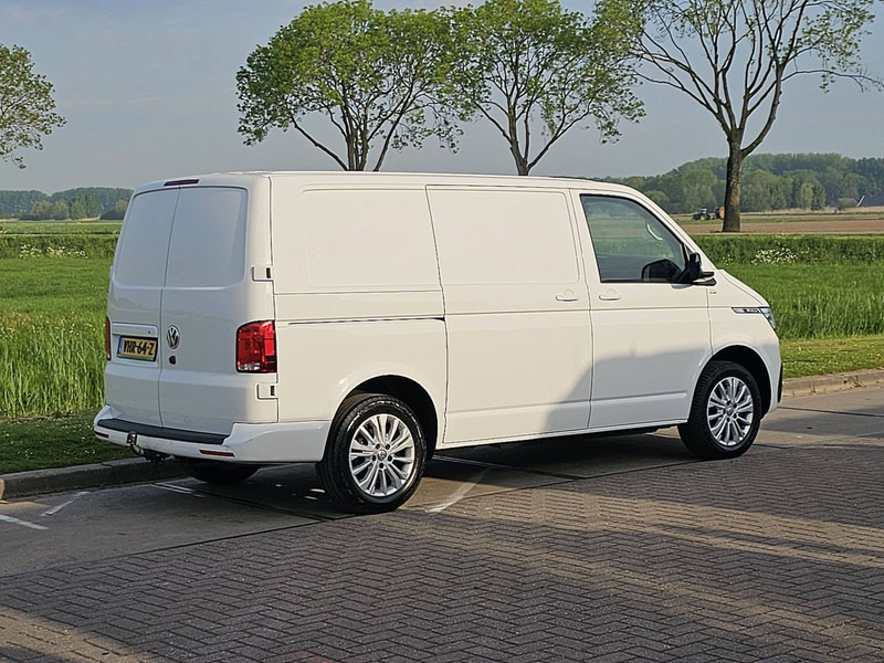 Volkswagen Transporter 2.0 TDI L1H1 BULLI LED NAP! - فان المدمجة: صور 3 Volkswagen Transporter 2.0 TDI L1H1 BULLI LED NAP! - فان المدمجة: صور 3