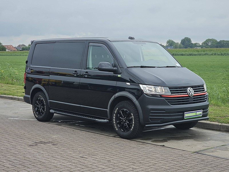 Volkswagen Transporter 2.0 TDI L1H1 T6.1 EDITION! - فان المدمجة: صور 5 Volkswagen Transporter 2.0 TDI L1H1 T6.1 EDITION! - فان المدمجة: صور 5
