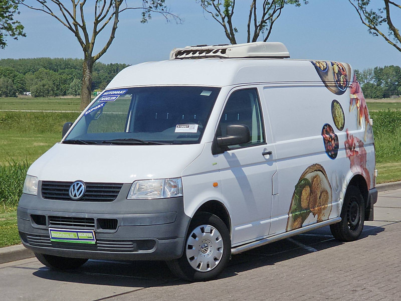 Volkswagen Transporter 2.5 TDI L2 Automaat FRIGO - الشاحنات الصغيرة المبردة: صور 2 Volkswagen Transporter 2.5 TDI L2 Automaat FRIGO - الشاحنات الصغيرة المبردة: صور 2