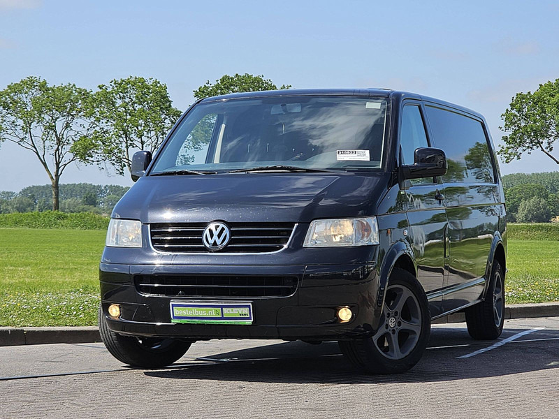 Volkswagen Transporter 2.5 TDI - فان المدمجة: صور 1 Volkswagen Transporter 2.5 TDI - فان المدمجة: صور 1