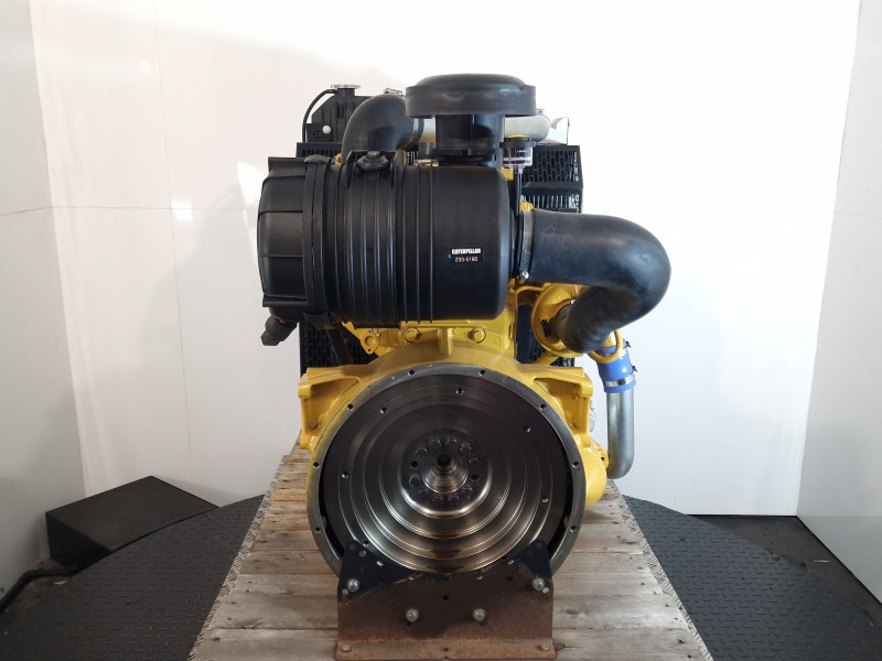 Caterpillar 3054C DITAAC Engine + Radiator - المحرك - معدات صناعية: صور 4 Caterpillar 3054C DITAAC Engine + Radiator - المحرك - معدات صناعية: صور 4