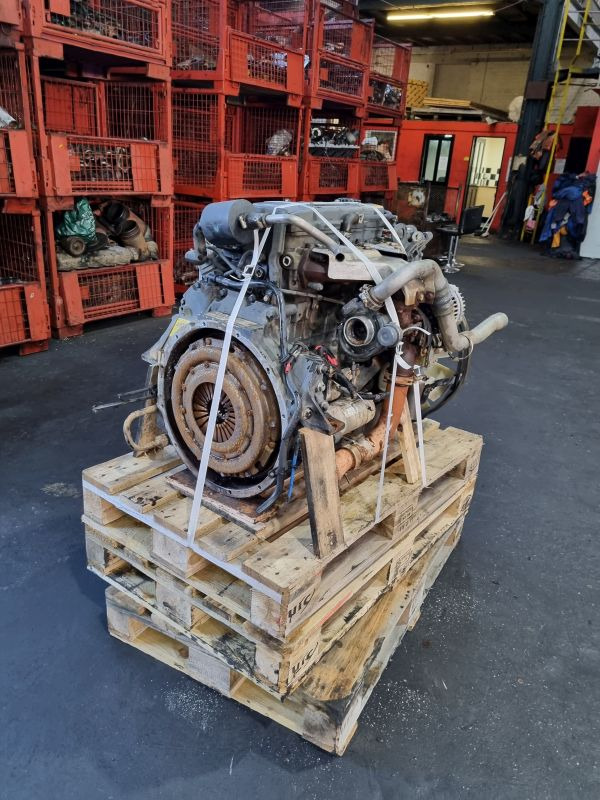 DAF FR118U2 Engine (Truck) - المحرك - شاحنة: صور 1 DAF FR118U2 Engine (Truck) - المحرك - شاحنة: صور 1
