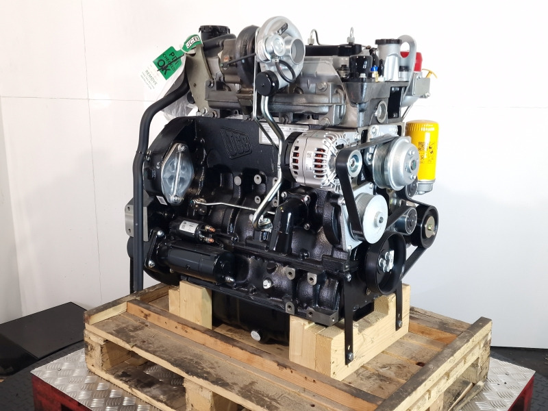 JCB TCA-74 New Engine (Plant) - المحرك - آلات البناء: صور 4 JCB TCA-74 New Engine (Plant) - المحرك - آلات البناء: صور 4