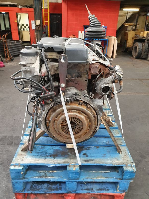 MAN D0834 LFL41 - المحرك - شاحنة: صور 3 MAN D0834 LFL41 - المحرك - شاحنة: صور 3