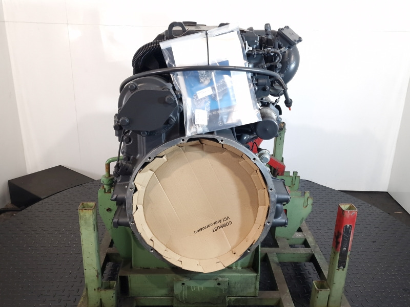 Mercedes Benz MANITOWOC OM924LA.E3B/2-02 Engine (Industrial) - المحرك - معدات صناعية: صور 2 Mercedes Benz MANITOWOC OM924LA.E3B/2-02 Engine (Industrial) - المحرك - معدات صناعية: صور 2