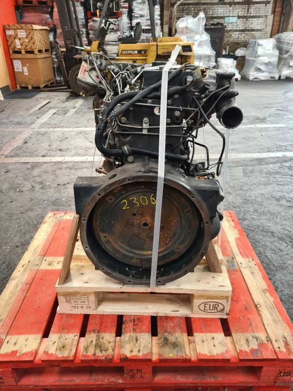 Perkins Perkins 1004 Non Turbo - المحرك - معدات صناعية: صور 3 Perkins Perkins 1004 Non Turbo - المحرك - معدات صناعية: صور 3