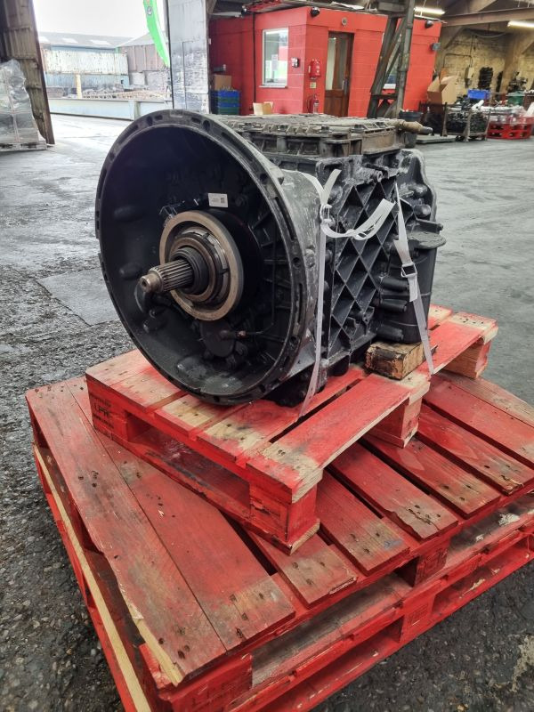 Volvo AT2412C Gearbox - علبة التروس: صور 1 Volvo AT2412C Gearbox - علبة التروس: صور 1
