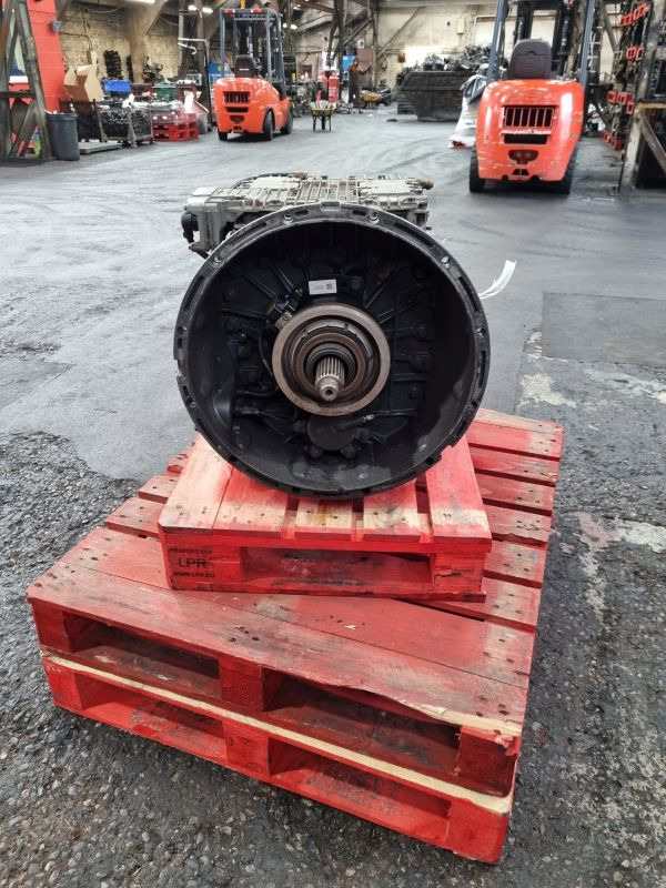 Volvo AT2412C Gearbox - علبة التروس: صور 2 Volvo AT2412C Gearbox - علبة التروس: صور 2