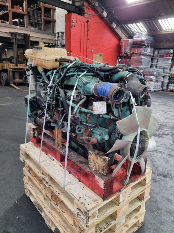 Volvo D6B Engine (Truck) - المحرك - شاحنة: صور 4 Volvo D6B Engine (Truck) - المحرك - شاحنة: صور 4