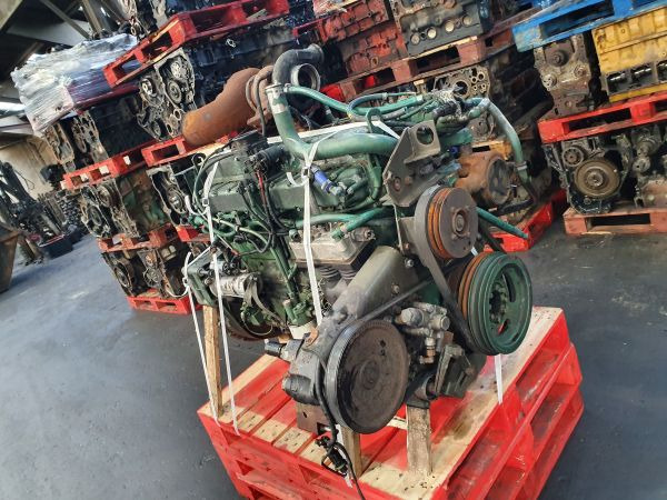 Volvo D7C215 - المحرك: صور 5 Volvo D7C215 - المحرك: صور 5
