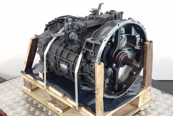علبة التروس ZF 6S1000TO Volvo Spec Gearbox: صور 9