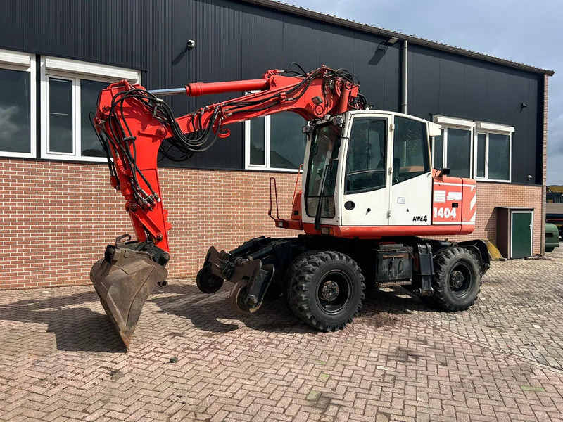 Atlas 1404 - حفارة على عجلات: صور 1 Atlas 1404 - حفارة على عجلات: صور 1