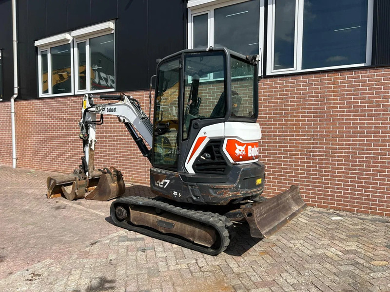 Bobcat E27 - حفارة مصغرة: صور 2 Bobcat E27 - حفارة مصغرة: صور 2