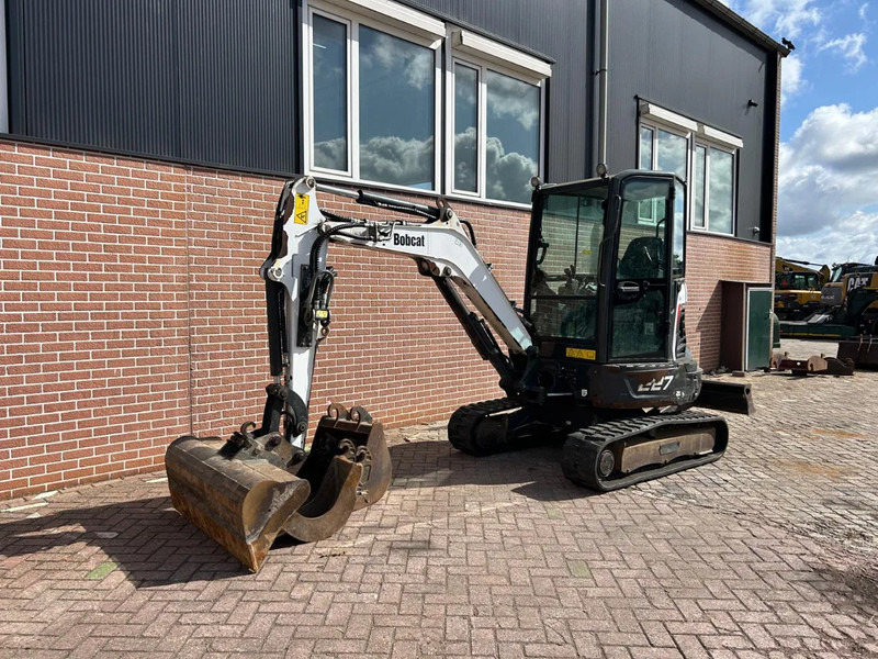 Bobcat E27 - حفارة مصغرة: صور 1 Bobcat E27 - حفارة مصغرة: صور 1