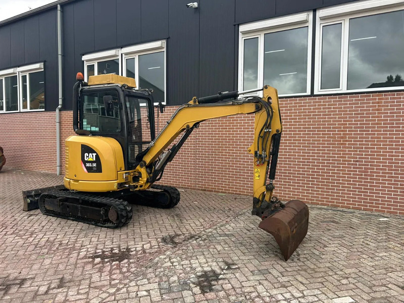 Caterpillar 303.5ECR X200428 - حفارة مصغرة: صور 2 Caterpillar 303.5ECR X200428 - حفارة مصغرة: صور 2
