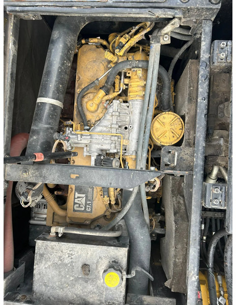 Caterpillar MH3022 - حفارة النقل والشحن: صور 5 Caterpillar MH3022 - حفارة النقل والشحن: صور 5