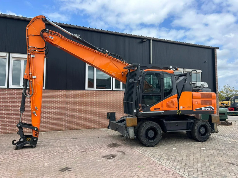 Doosan DX170W-5 - حفارة النقل والشحن: صور 1 Doosan DX170W-5 - حفارة النقل والشحن: صور 1