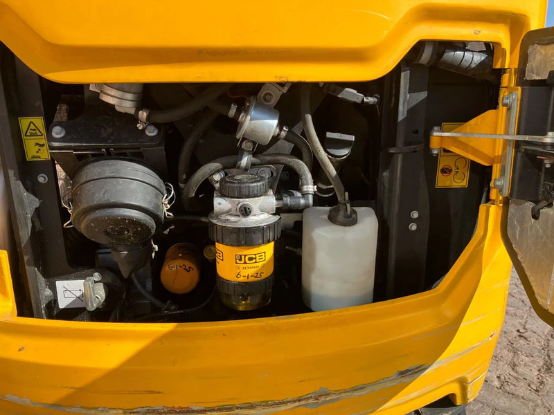 حفارة مصغرة JCB 19C-1: صور 7 حفارة مصغرة JCB 19C-1: صور 7