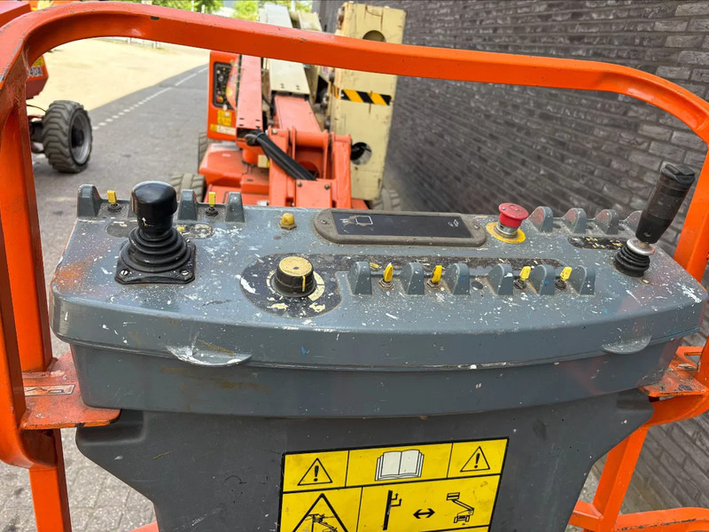 JLG E450AJ - رافعات سلة مفصلية: صور 4 JLG E450AJ - رافعات سلة مفصلية: صور 4