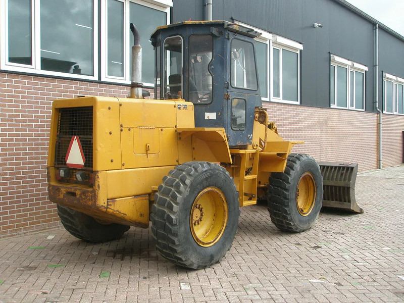 Komatsu W40-2 - اللودر بعجل: صور 3 Komatsu W40-2 - اللودر بعجل: صور 3