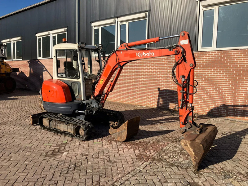 Kubota KX91-3a - حفارة مصغرة: صور 2 Kubota KX91-3a - حفارة مصغرة: صور 2