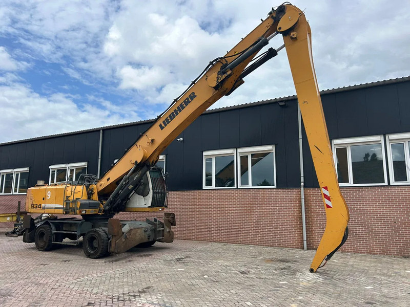 Liebherr A934C - حفارة النقل والشحن: صور 3 Liebherr A934C - حفارة النقل والشحن: صور 3