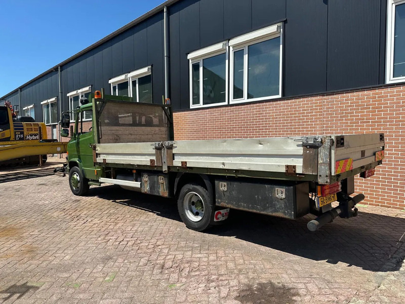 Mercedes-Benz Vario 816D - شاحنات مسطحة: صور 2 Mercedes-Benz Vario 816D - شاحنات مسطحة: صور 2