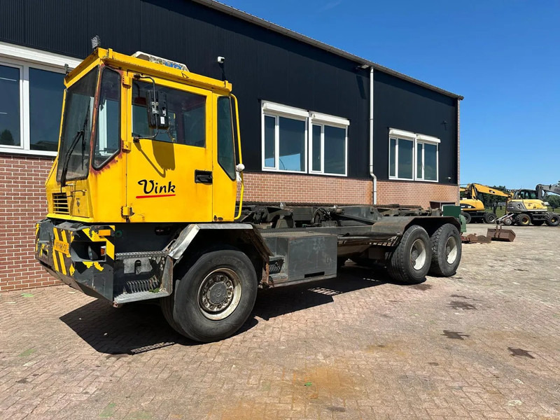 Terberg CC CC26 - شاحنات الحاويات/ جسم علوي قابل للتغيير شاحنة: صور 1 Terberg CC CC26 - شاحنات الحاويات/ جسم علوي قابل للتغيير شاحنة: صور 1