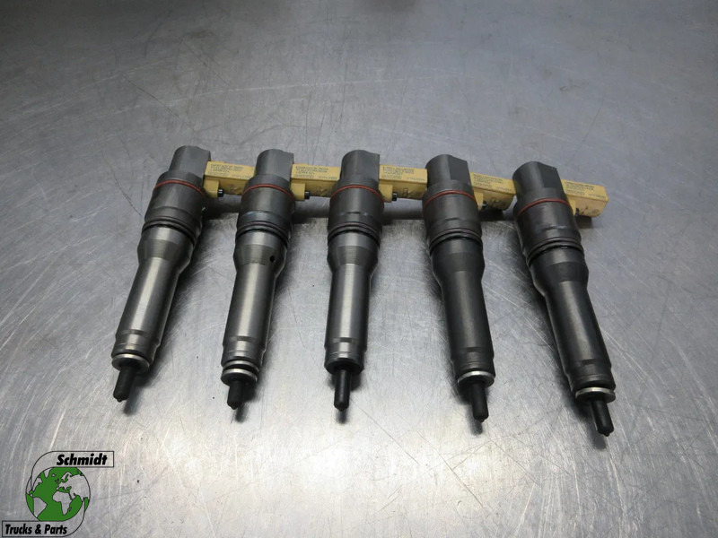 DAF 2005596 INJECTOR DAF MX 13 U2 460 PK EURO 6 5X OPVOORRAAD - فلتر الوقود - شاحنة: صور 1 DAF 2005596 INJECTOR DAF MX 13 U2 460 PK EURO 6 5X OPVOORRAAD - فلتر الوقود - شاحنة: صور 1